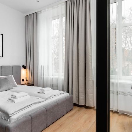 Modern Centrally Located Apartments - By Upstairs Krakov Exteriér fotografie