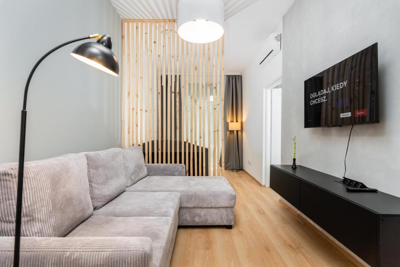 Modern Centrally Located Apartments - By Upstairs Krakov Exteriér fotografie